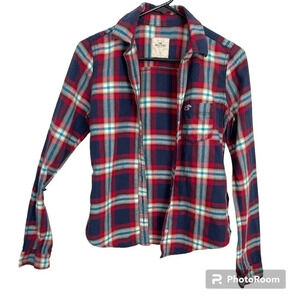Hollister button down flannel women’s size small. Soft and light weight